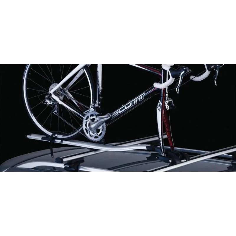 Uchwyt rowerowy na dach Thule 561 OutRide - montaż za widelec ⬅️ sklep DOAN