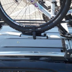 Mocowanie koła do uchwytu rowerowego na dach Aguri Marathon ⬅️ sklep DOAN