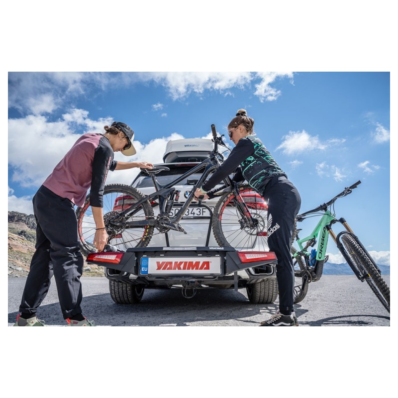 Bagażnik rowerowy na hak holowniczy Yakima FoldClick Evo czarny 2 rowery 13 PIN oświetlenie LED ⬅️ sklep DOAN