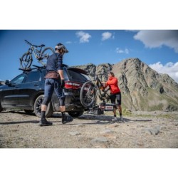 Bagażnik rowerowy na hak holowniczy Yakima JustClick Evo czarny 3 rowery 13 PIN oświetlenie LED ⬅️ sklep DOAN